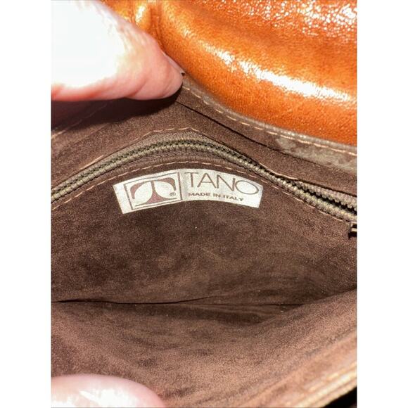 Tano Crunch Leather Crossbody Bag Brown Flap Vintage Minimalist Unisex - Picture 9 of 9